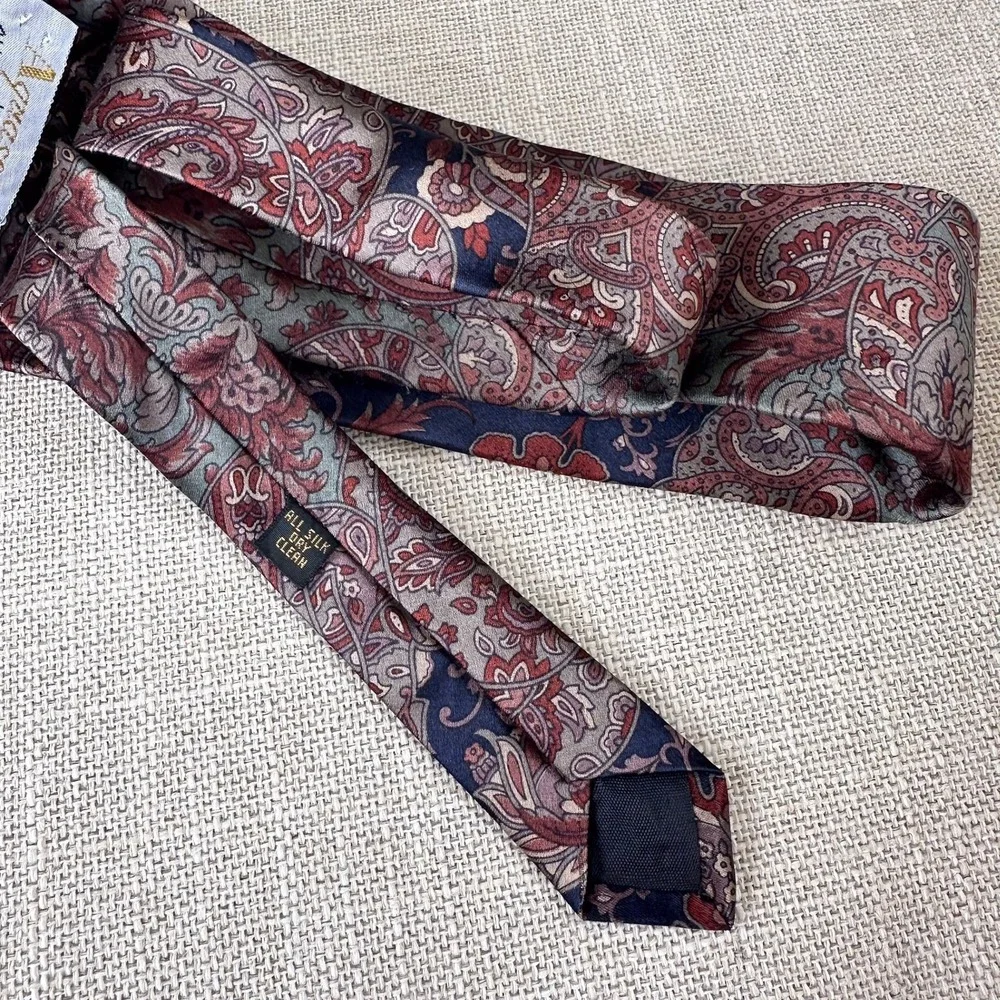 Aquascutum London drape yourself